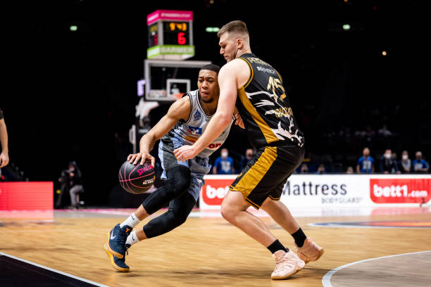 转变为一场 转变为一场